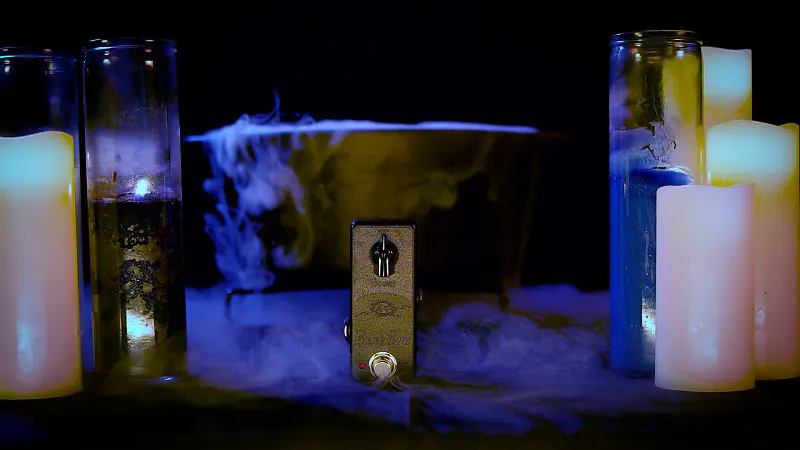 Earthquaker Devices - Black Eye Boost Mini Reissue - 2025 Limited