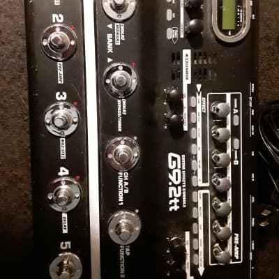 Zoom G9.2tt Twin Tube Guitar Effects Console | Reverb Canada