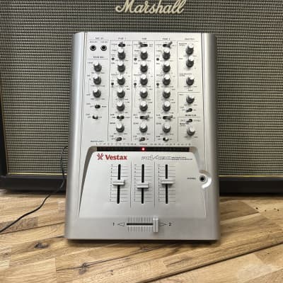 【音出確認済】VESTAX PCV-180 DJミキサー 音出確認済】VESTAX PCV-180 DJミキサー Vestax PCV-180 Techno