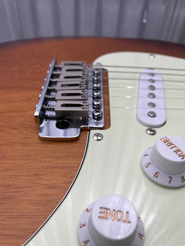 Eart Guitars Model SSS YMX-SG3 vintage style electric guitar