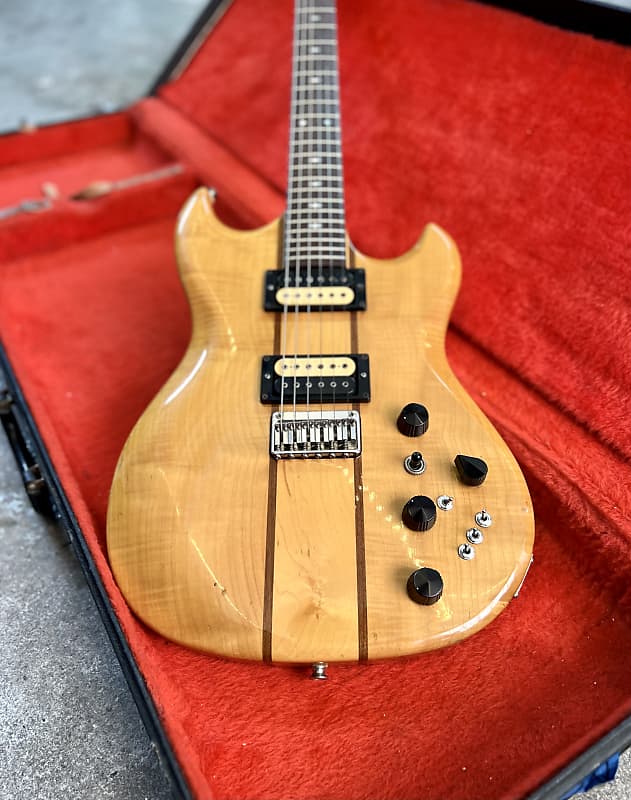 【Aria pro II 】 TS-500 Tri Sound Series hqdefault.jpg