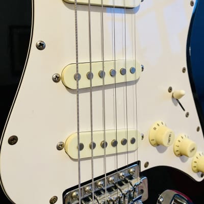 Vintage Squier Silver Series Stratocaster Japan 1993 Fender