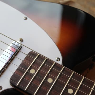 FENDER Standard Telecaster , Laurel, 3 Tone Sunburst, 3, 49 KG image 6