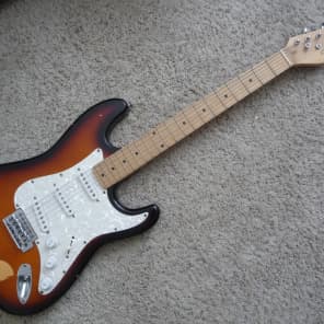 Harmony Stratocaster 1980's 2 Color Sunburst - Model 02802 Harmony Stratocaster 1980's 2 Color Sunburst - Model 02802