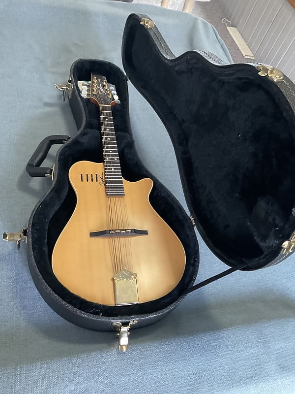 Godin A8 Electric Mandolin 2007 - natural image 1