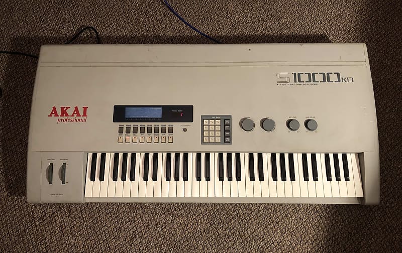 super rare Akai S1000KB MIDI Stereo Keyboard Digital Sampler | Reverb Brazil