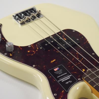 Fender American Professional II Precision Bass - Olympic White with Rosewood Fingerboard image 5