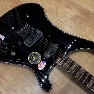MonoGram Rickenbacker風　エレキベース ブラック MonoGram Rickenbacker風 エレキベース ブラック MonoGram
