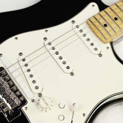 Fender / Roland GC-1 Stratocaster w/Gigbag V-Guitar, Strat, Black