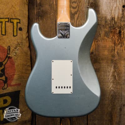 Fender Custom Shop '69 Reissue Stratocaster Journeyman Relic - Fire Mist Silver image 4