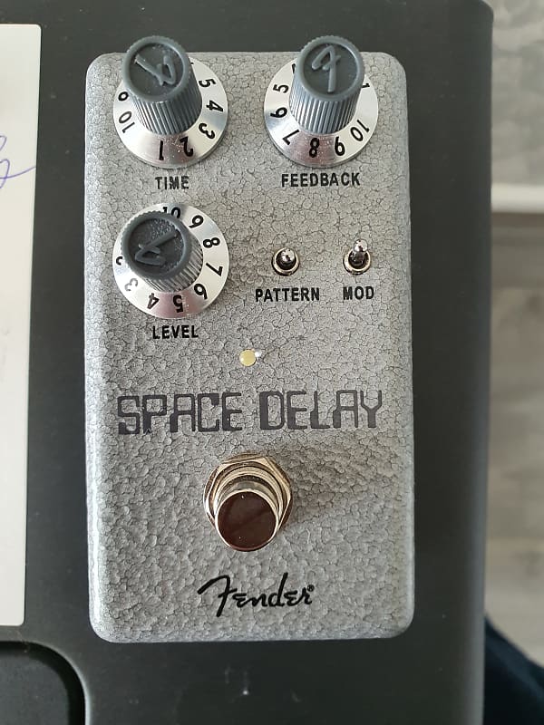 Fender Hammertone Space Delay