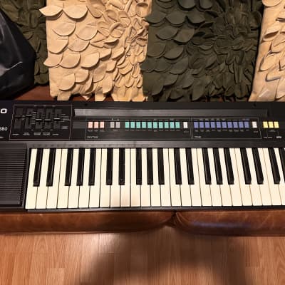 Casio CT-380 Synthesizer Keyboard Black