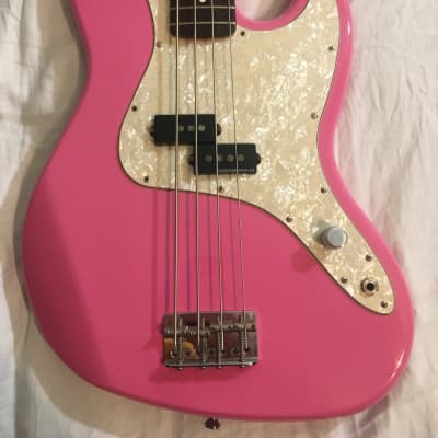 Custom Pink 2001 Mark Hoppus Fender Bass w/ Hardshell image 4