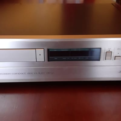 Accuphase DP 70 CD Player image 10