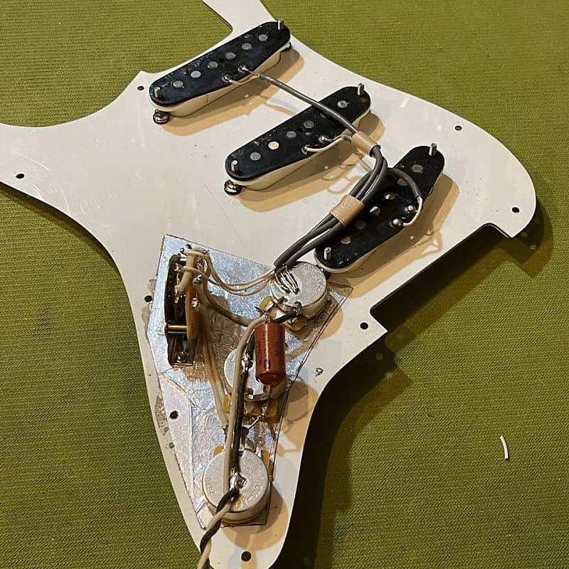 c1970s Fernandes Burny Custom Stratocaster (Sunburst)