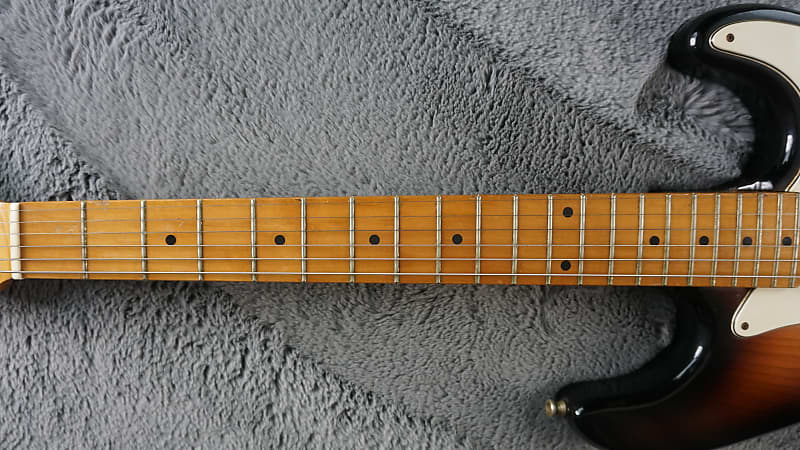 Holly Splendor Series S-Style - Tobacco Burst Tomson MIJ