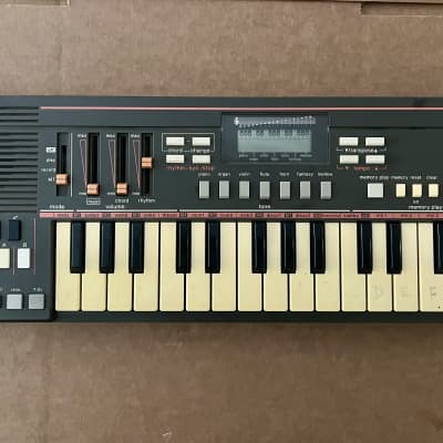 Casio PT-31☆セミアナログ式シンセサイザー☆昭和レトロ☆日本製☆ Casio PT-31 31-Key Mini Synthesizer | Reverb