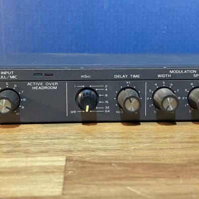 Maxon DM500 デジタルディレイ Maxon DM500 デジタルディレイ Maxon