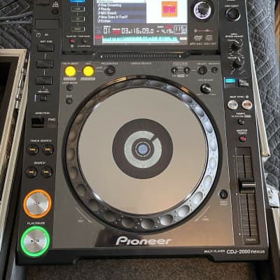 3x Pioneer DJ CDJ-2000NXS M | Reverb