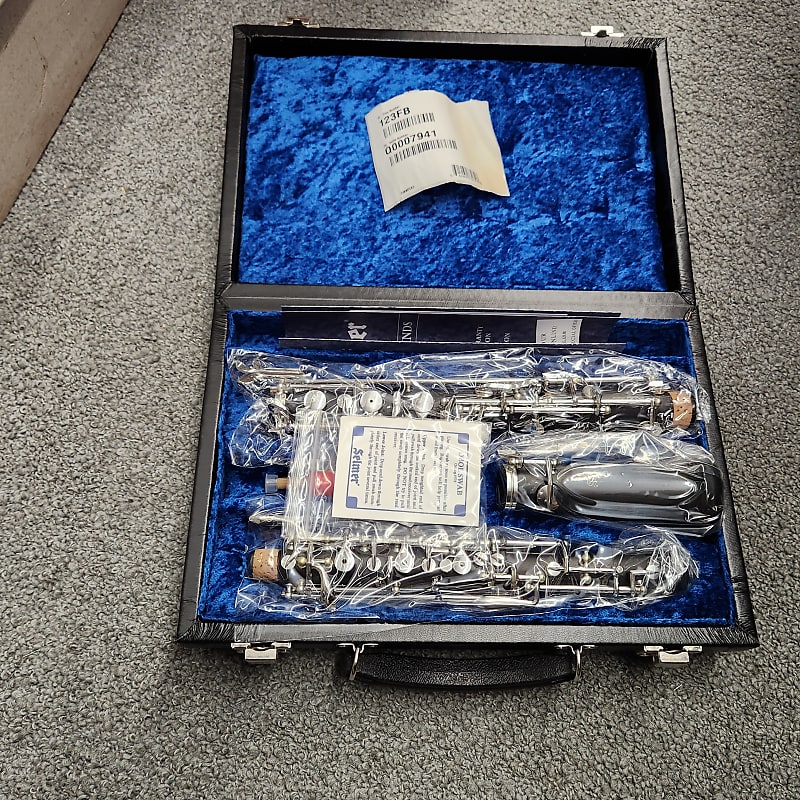 Selmer 123fb oboe Oboe with Resonite Body Modified Reverb