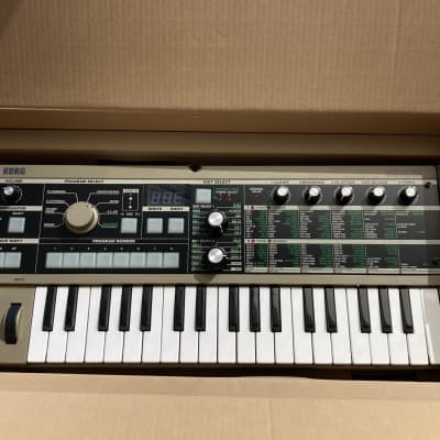 Korg microKORG 37-Key Synthesizer/Vocoder | Reverb Canada