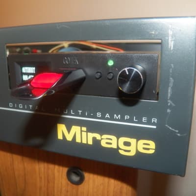 Ensoniq Mirage USB Floppy Emulator, Disk Images on USB Drive, & OLED Screen image 2