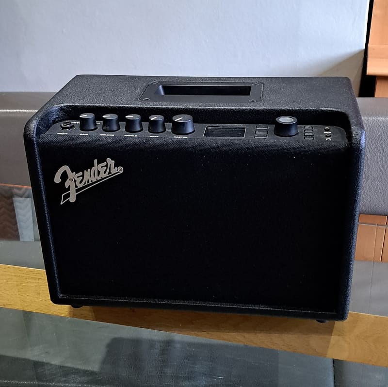 Fender Mustang GT40 40-Watt Modelling Guitar Combo Amp | Reverb