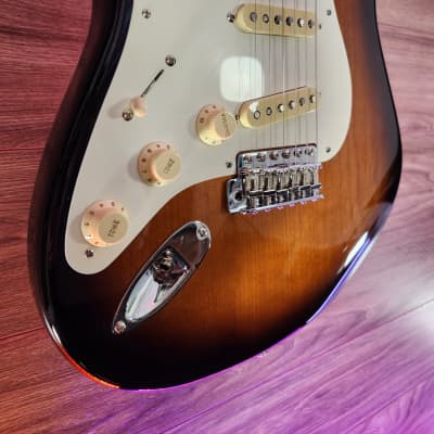 Fender American Vintage II 1957 Stratocaster, Maple Fingerboard, Left-Handed - 2 Color Sunburst - Used image 3