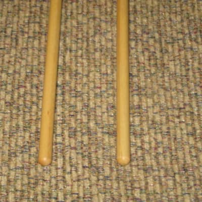 one pair new old stock A+ Mike Balter MB5B (5B) Medium Hard Keyboard Mallets - 1" diameter Oval Dark Green Rubber HEADS and Natural Birch HANDLES (for Marimba, Xylophone) mid to late 1990s (+ packaging) Unwound Series image 8