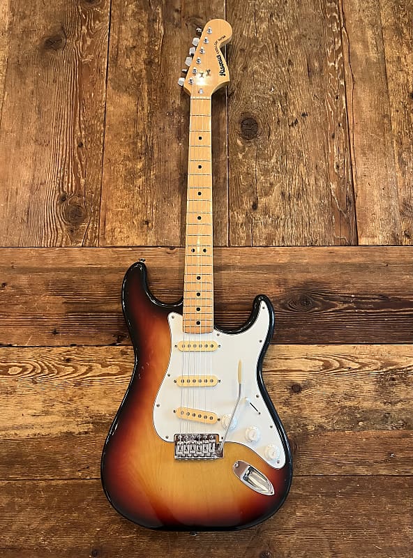 Hisonus  Stratocaster 1970's-1980's - sunburst RARE image 1