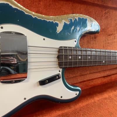 Fender Precision Bass 1965 Lake Placid Blue Custom Colour image 8