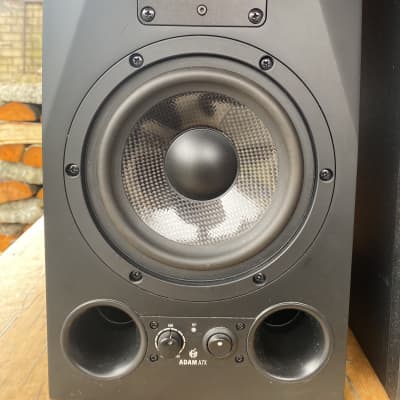ADAM Audio Sub10 Mk2 / A7X pair bundle image 5