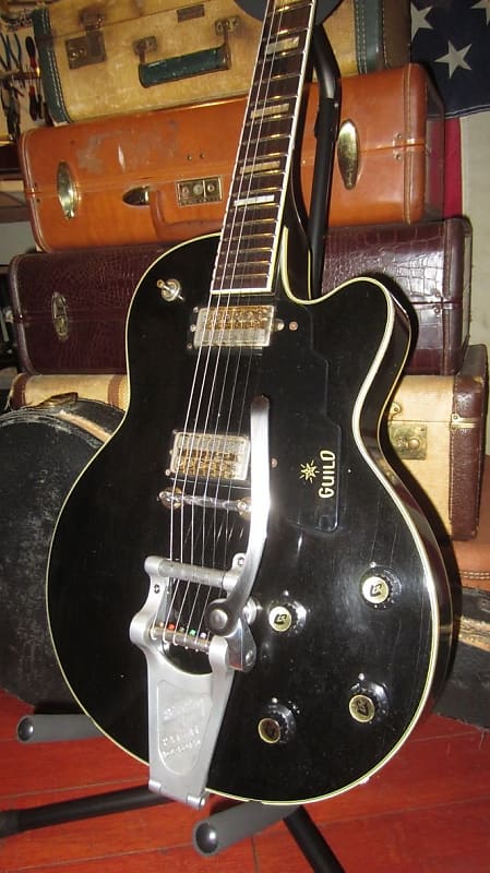 1969 Guild M-75 Bluesbird Black w/ Bigsby and Original