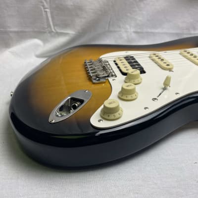 Fender JV Modified '50s Stratocaster HSS Guitar - MIJ Made In Japan 2022 - 2-Color Sunburst / Maple neck image 8