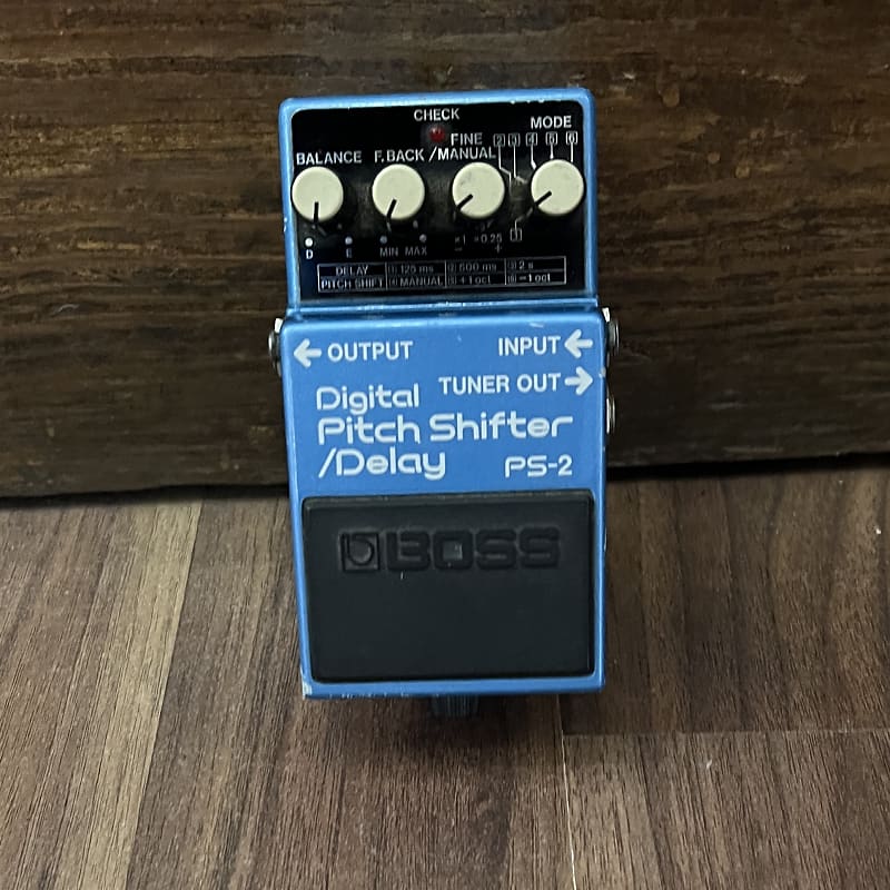 Boss PS-2 Digital Pitch Shifter Delay | Reverb UK