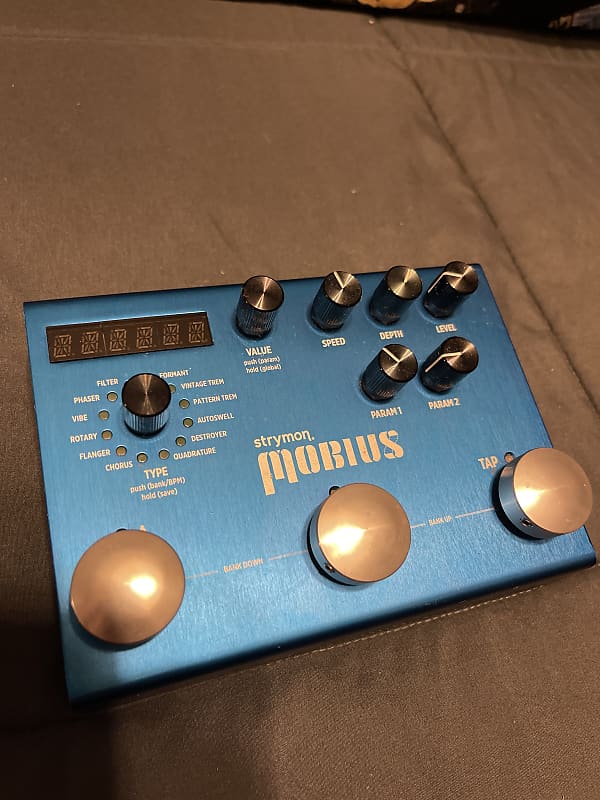 Strymon Mobius