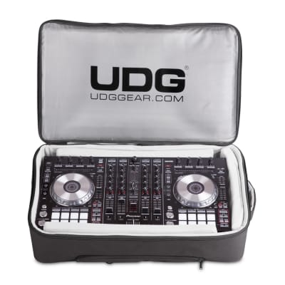 UDG - U7202BL - Urbanite MIDI Controller Backpack Large Black | Reverb