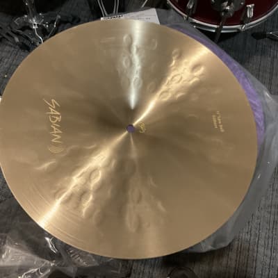 Sabian 14" HHX Anthology Low Bell Hi-Hat Cymbals (Pair) 2022 - Present - Natural image 4