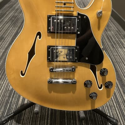 Fender Modern Player Starcaster - Black | Sweetwater