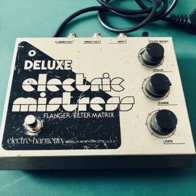 Electro-Harmonix Deluxe Electric Mistress V1