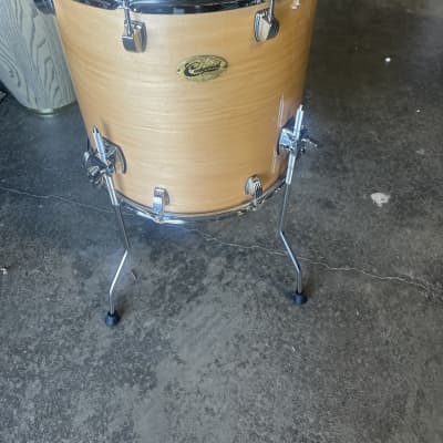 Ludwig centennial maple 16 x 16 floor tom - natural image 1