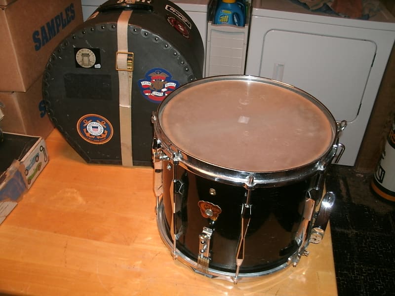 Carlton marching Pipe Side snare drum black Reverb