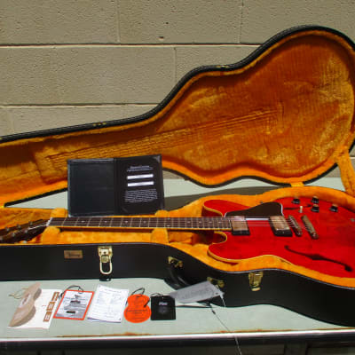 Gibson Custom Shop '61 ES-335 Reissue 2022 in 60's Cherry VOS finish image 21