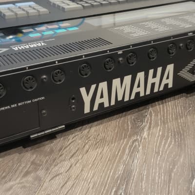 Yamaha QX1 Solid as a tank. The tightest Hardware sequencer ever made? SysEx dumps for TX/DX image 5