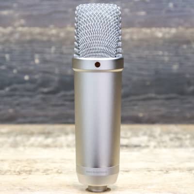 Rode Microphones NT1 5th Generation Silver Studio Condenser Microphone XLR & USB image 2