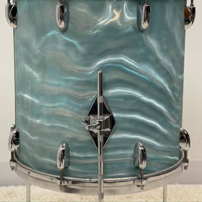 Gretsch 20/12/14/5.5x14" Progressive Jazz Round Badge Drum Set -  60's Aqua Satin Flame image 23
