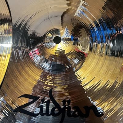 Zildjian 14" S Series Hi-Hat Cymbals (Pair) - Brilliant image 3