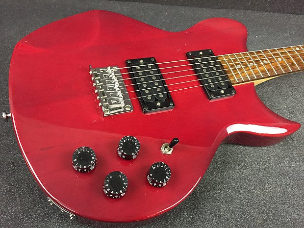 Washburn Lyon LI15 Red Electric Guitar