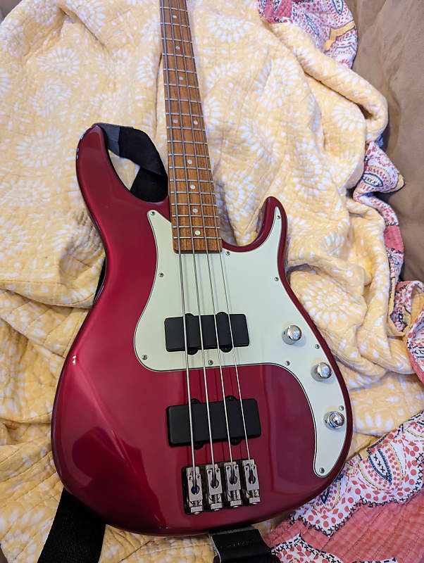 Peavey USA Axcelerator 2T Electric Bass (2tek bridge) Reverb
