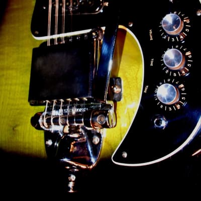 Burns DOUBLE SIX 1964 Green Sunburst. Maybe the RAREST BURNS GUITAR. With Tremolo System. Incredible image 22